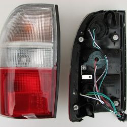 Задний фонарь Mitsubishi L200 (10/1996-10/2006)